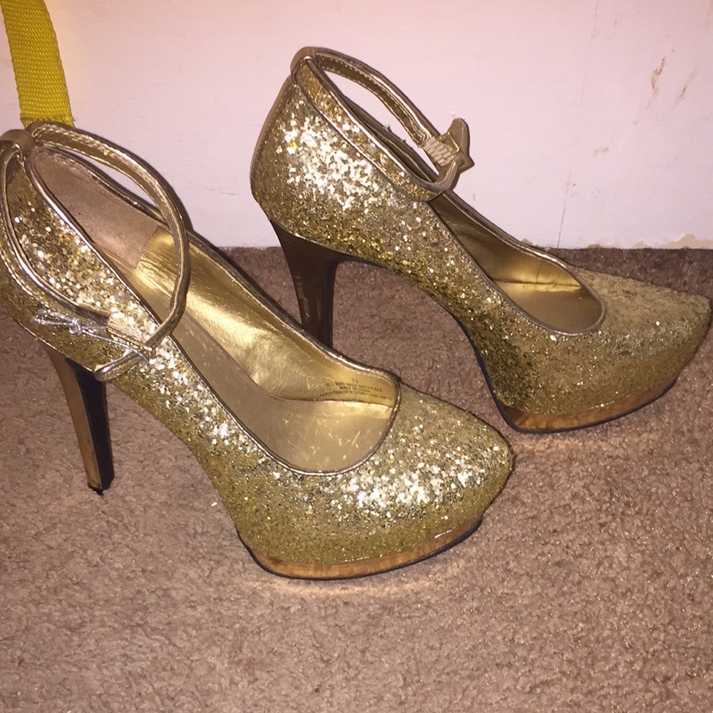 High Heels - image 1